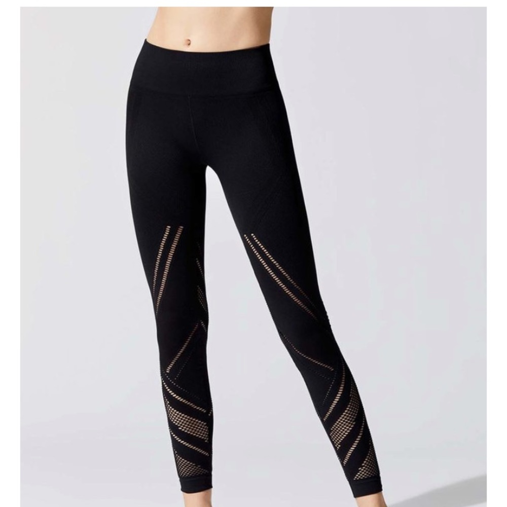 Carbon38 mineral quintessential leggings